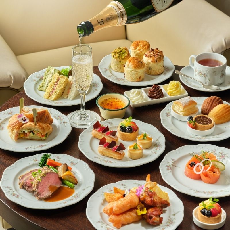 LE Afternoon Tea 800x800.jpg